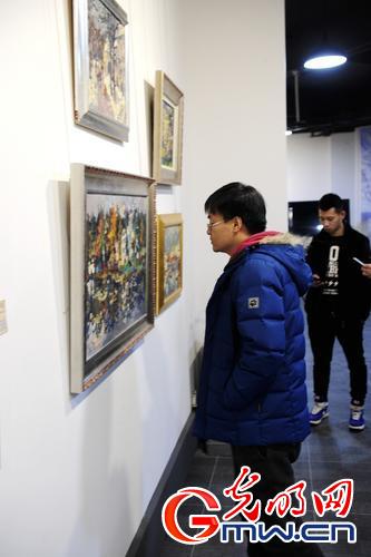 “冰雪之约·俄罗斯油画雕塑展”开展 “冰雪之约·俄罗斯油画雕塑展”开展
