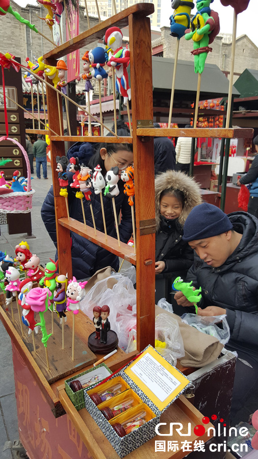 【新春走基层】在天津古文化街体验传统中国年