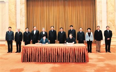 宁夏江苏两省区党政领导在南京举行会见