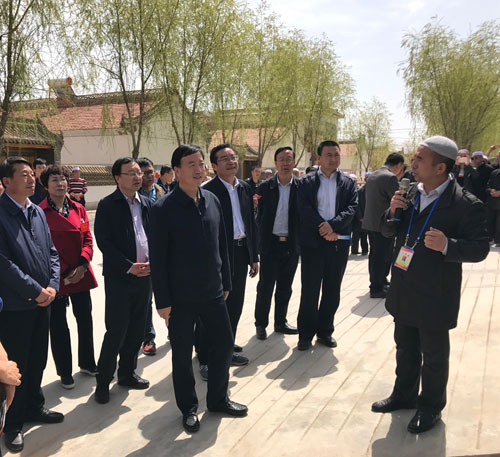 必发365娱乐平台
举行推动移风易俗树立必发365
乡风现场推进会 必发365娱乐平台
举行推动移风易俗树立必发365
乡风现场推进会