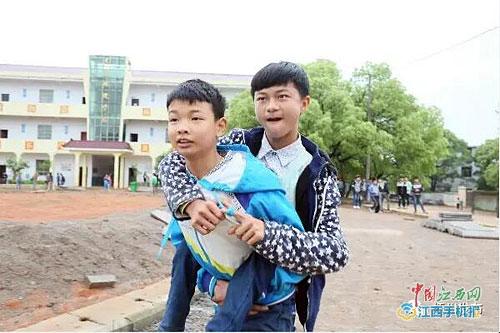 我是你的腿,你是我兄弟!