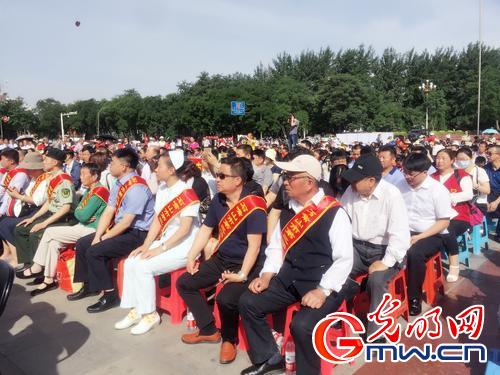 ����ʯ��ɽ����ϵ�л���������Ŀչ�ݻ