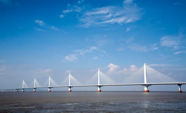 一名优秀的交通安全和智能化专家的成长之路--姜亮 _经济 _光明网