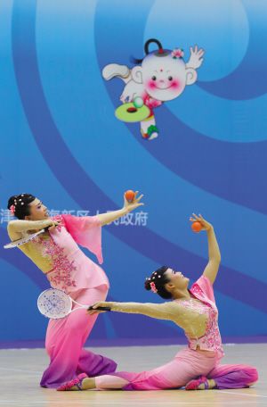 全运会群众比赛项目 天津收获柔力球花式双人