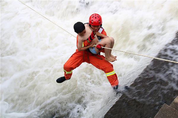 贵在责任 贵在关爱摄影大赛六月赛获奖揭晓