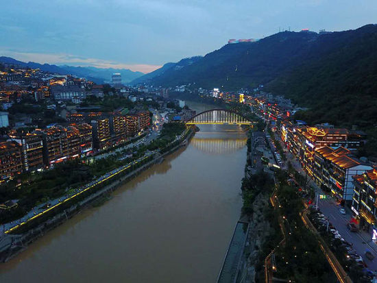 由仁怀市茅台古镇文化产业园区,仁怀市茅台文化旅游开发建设投资有限