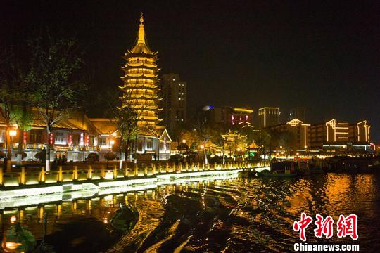 走进淮安里运河感受清江浦红灯十里帆樯满