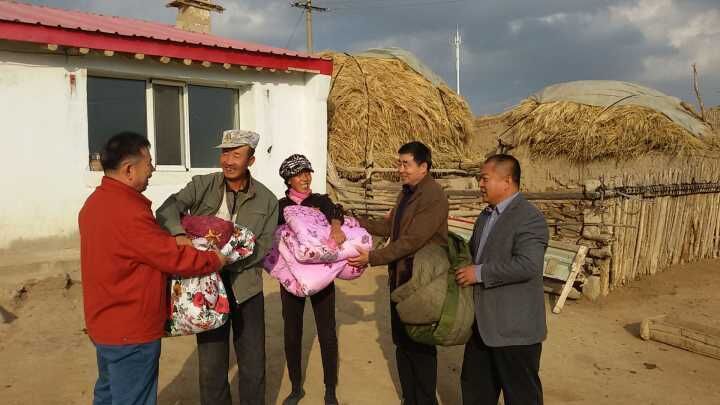 2015年年初,雷继宁走马上任,成为乌兰察布市四子王旗库伦图镇富贵村的