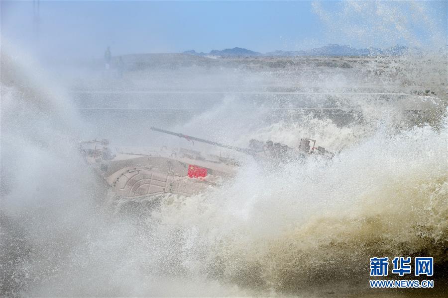 草根与国际大师同台，琴声飘荡宁波“音乐之城”