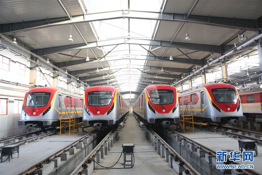 内蒙古科左后旗境内一大客车侧翻 53名伤者生命体征平稳(最新发布)