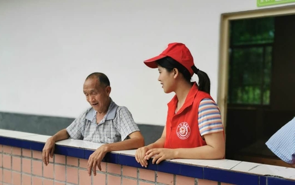 长江师范学院化学化工学院开展暑期"三下乡"助力脱贫攻坚