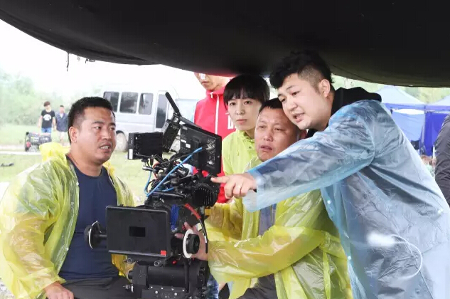 开学第一课《金色鱼钩》铭记历史 传承精神