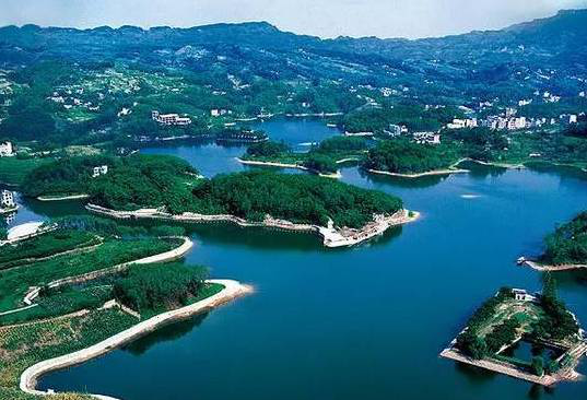 重庆美丽的湖泊 你去过几个
