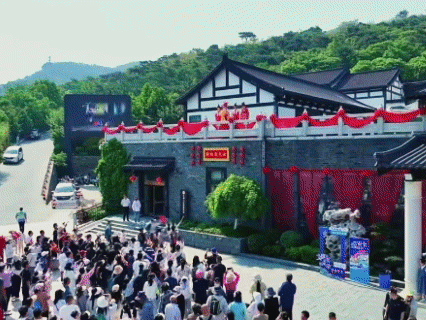 江苏连云港：沉浸式西游文化体验吸引游人