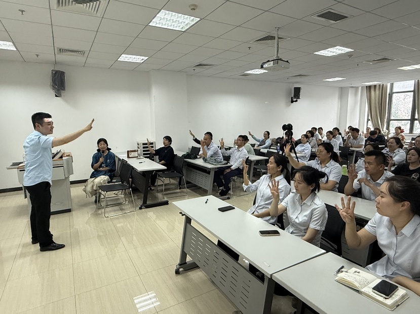 江苏师范大学语言科学与艺术学院打造思政育人新范式