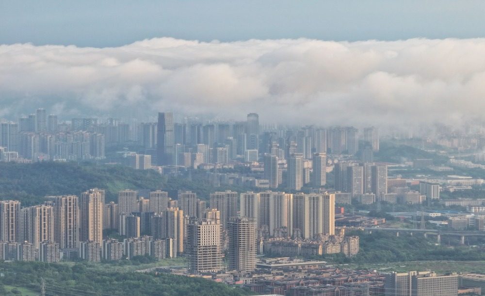 图片新闻｜自然造奇观 雨后山城美爆了
