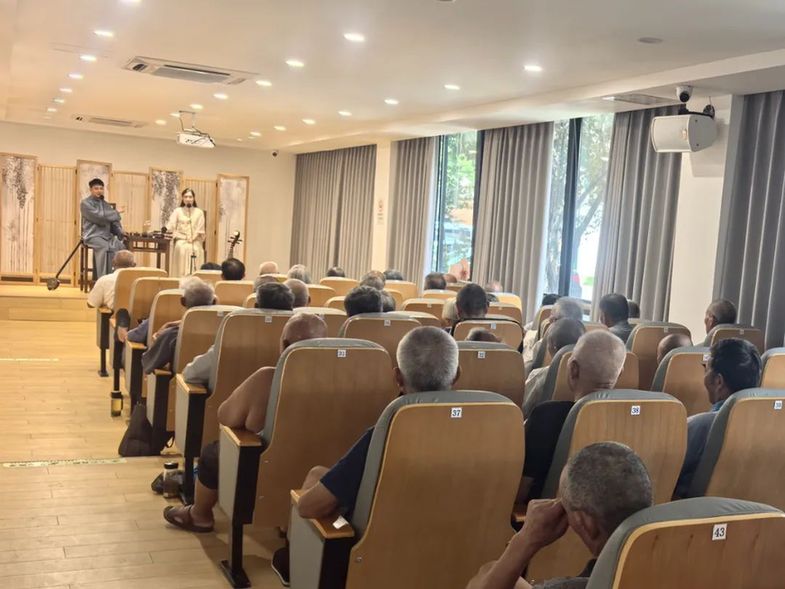 走进苏州浒墅关新书场，邂逅一夏清凉雅韵