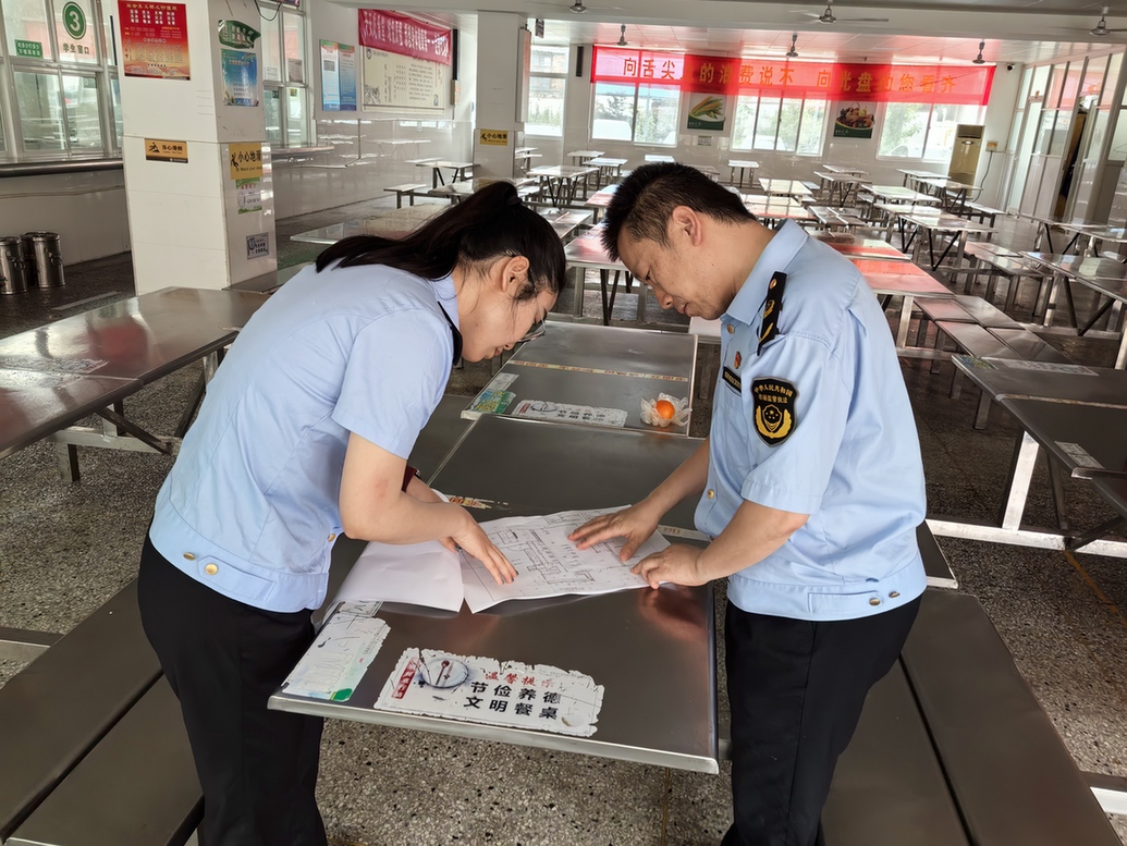 南京六合区市场监督管理局服务先行 助力学校食堂“焕新颜”