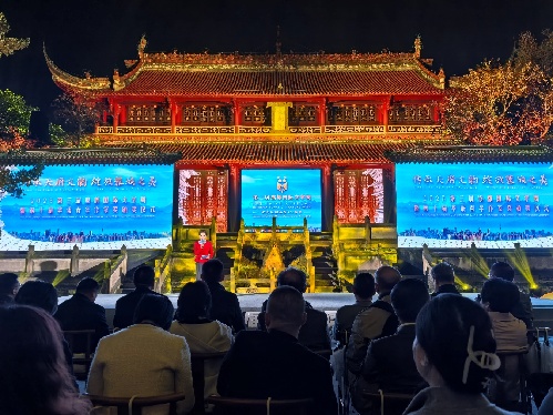 2025第三届成都国际文学周启幕