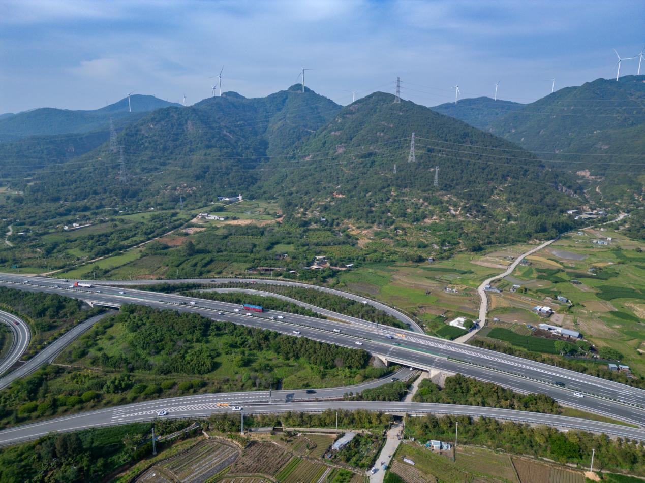 山海统筹绘新卷 城乡共荣谱华章