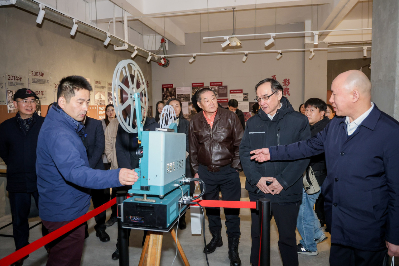 115年宁波电影，创造近50个中国第一？这个展带你涨知识