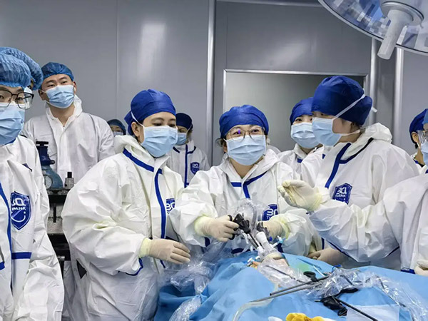 理论实操双驱动 重庆荣昌妇科腹腔镜培训助力医疗服务升级　　