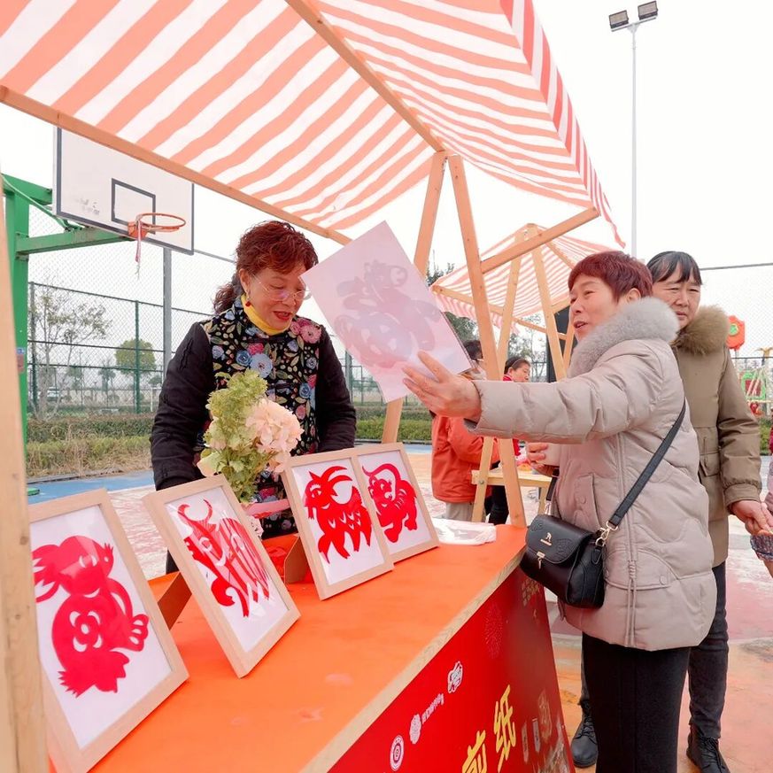 我在北岸过大年 | 江苏南京江北新区长芦方巷闹元宵：“走北”民俗焕新彩，万家灯火共团圆