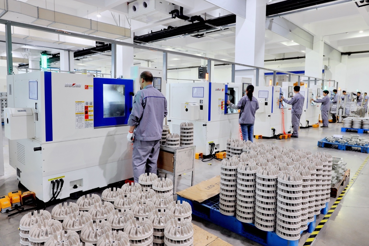 江苏阳澄湖镇：策马扬鞭，跑出企业复工复产“加速度”