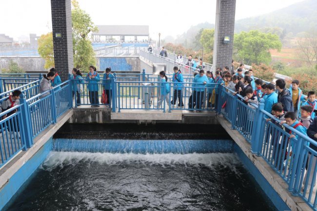 水润童心 节水同行——江西省吉安水务顺利举办“世界水日”水厂开放日活动
