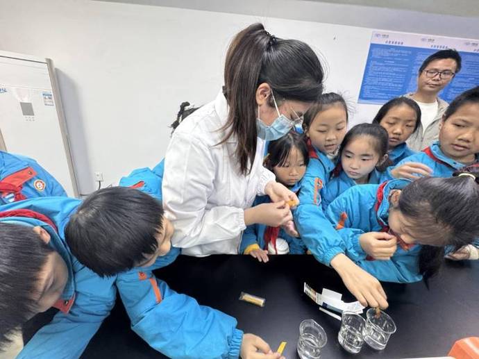 水润童心 节水同行——江西省吉安水务顺利举办“世界水日”水厂开放日活动