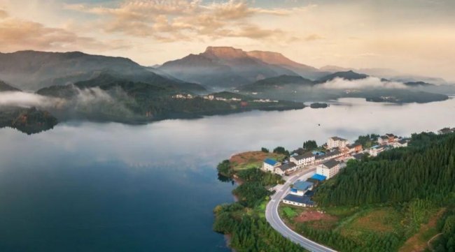 “春假+清明”双假连休！瓦屋山景区放大招 “全员免门票+亲子奖牌不限量”燃动春日文旅热潮