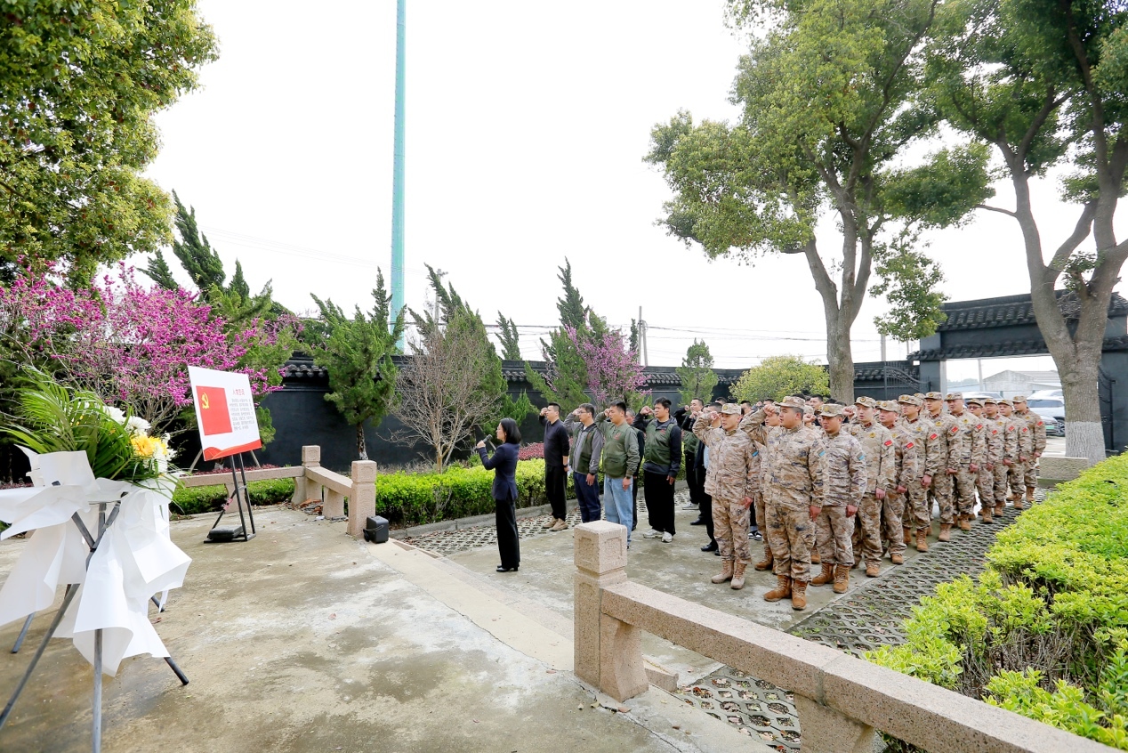 江苏阳澄湖镇：春风寄怀祭忠魂 阳澄湖畔慰英烈