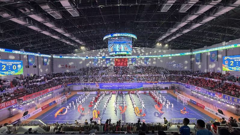 巅峰对决 保定队问鼎“河北五超”总冠军