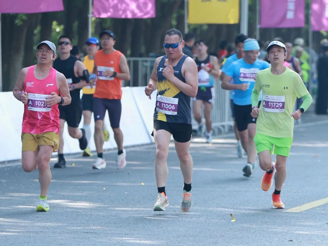 从灵山胜境到七里风光堤：这场国家级10公里精英赛让世界看见马山的“运动基因”