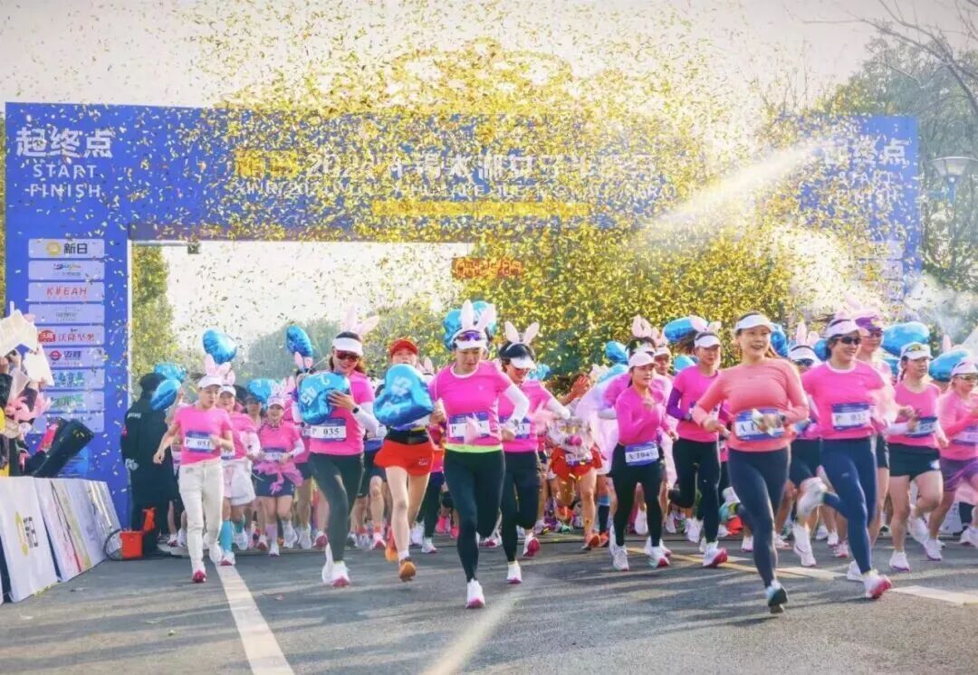 从灵山胜境到七里风光堤：这场国家级10公里精英赛让世界看见马山的“运动基因”