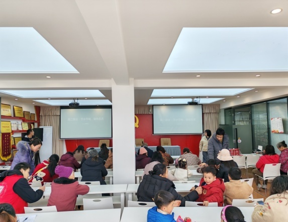 成都龙泉驿宝狮村：共建梦里桃园 擦亮宜居乡村名片