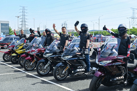 以摩会友 临沂市第四届汽摩文旅活动周启幕