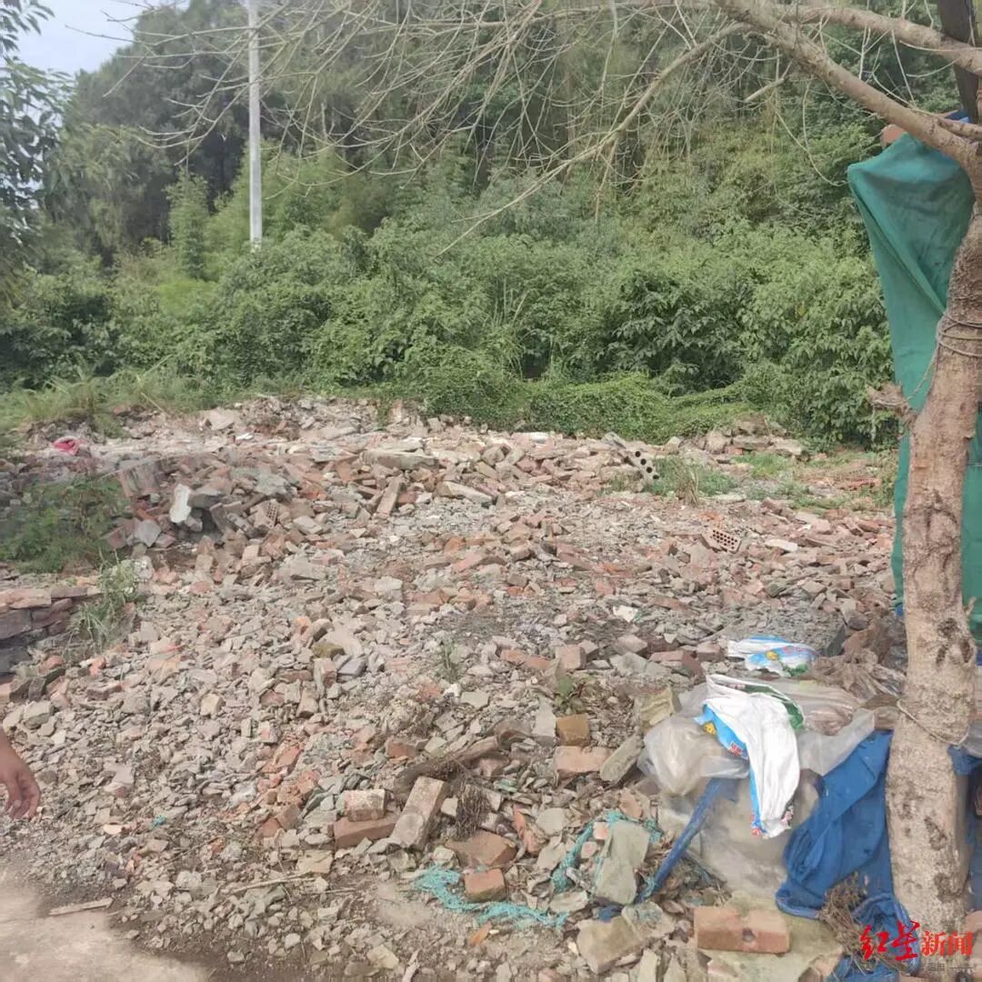建筑垃圾乱倒？在成都，一条留言就让200㎡垃圾“迅速消失”