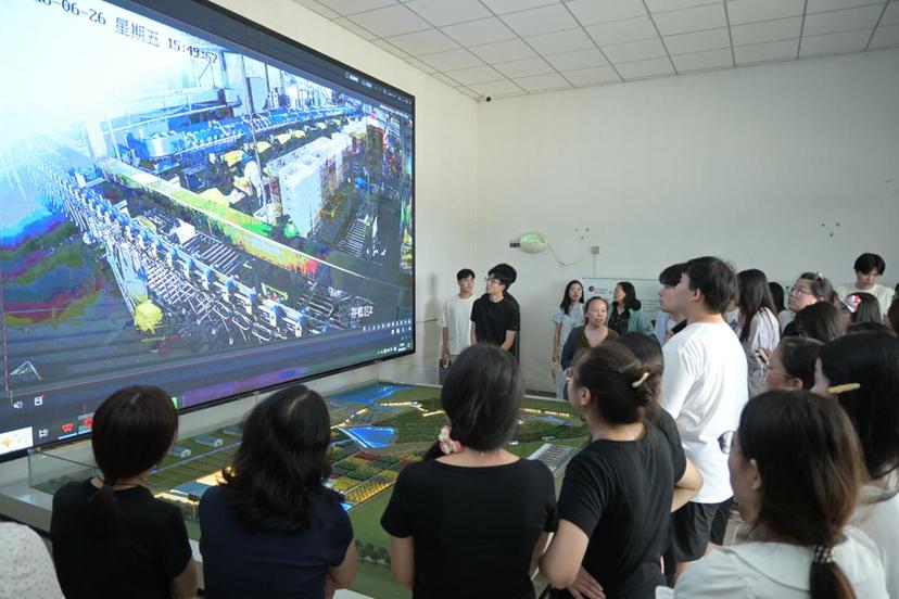 向新而行 同心筑梦——南京市六合区大学生感知体验行动举行