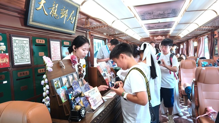 上车即入戏！全国首列沉浸式文旅专列“津旅时光号”驶入河北
