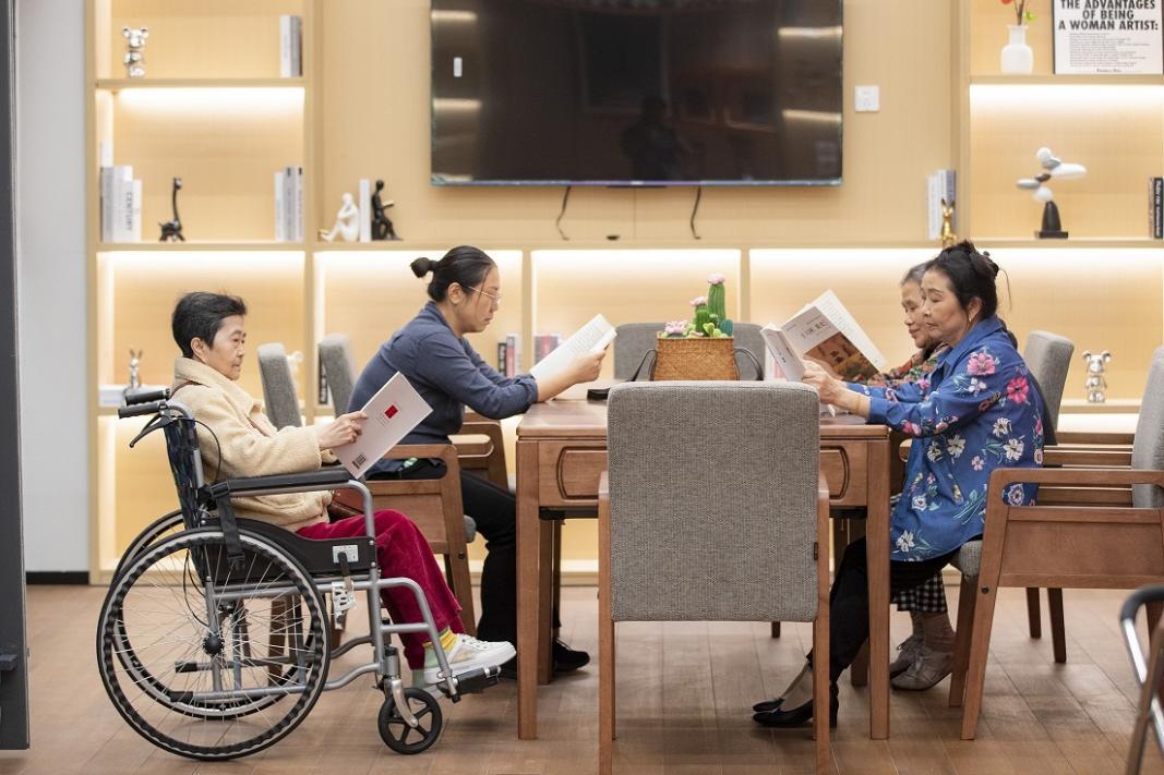 老年友好 家门口见|微改造点亮慢时光 重庆这个小区让老有颐养触手可及