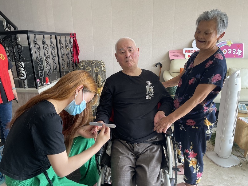 老年友好 家门口见|微改造点亮慢时光 重庆这个小区让老有颐养触手可及