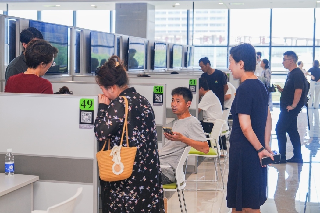 军魂永驻 热血同行——常州市新北区举办庆“八一”军人无偿献血暨退役军人专场招聘会