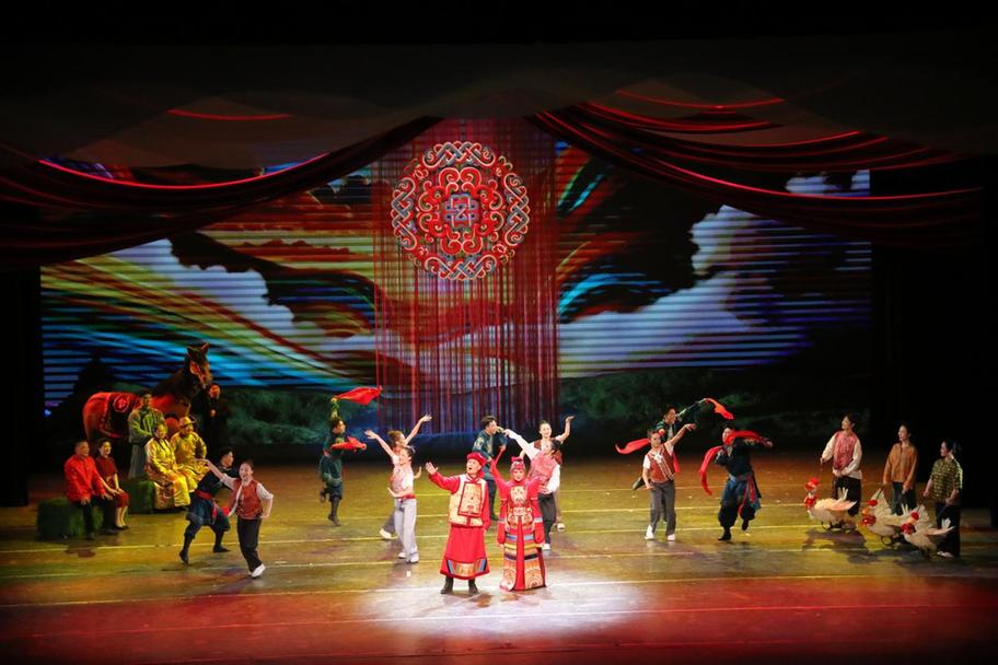 歌舞剧《彩云飘落的地方》通辽首演 开启全国巡演新篇章