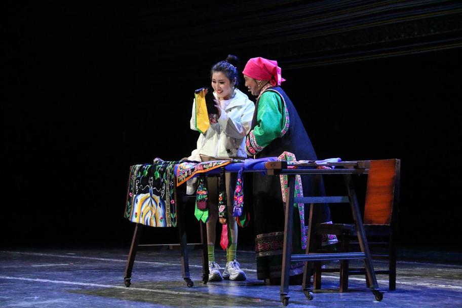 歌舞剧《彩云飘落的地方》通辽首演 开启全国巡演新篇章