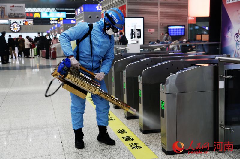 郑州东站开启全面消杀模式