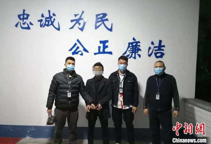 广东信宜警方侦破一起涉疫口罩特大诈骗案