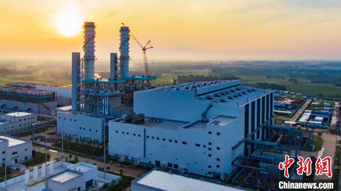 南方电网首座大型天然气调峰电厂在海南文昌投产
