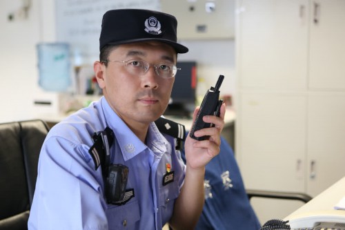 北京:一批最美警察  当选抗疫之星