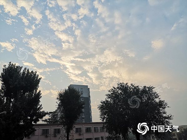 今晨北京有雾能见度低 未来两天山区或有雷雨